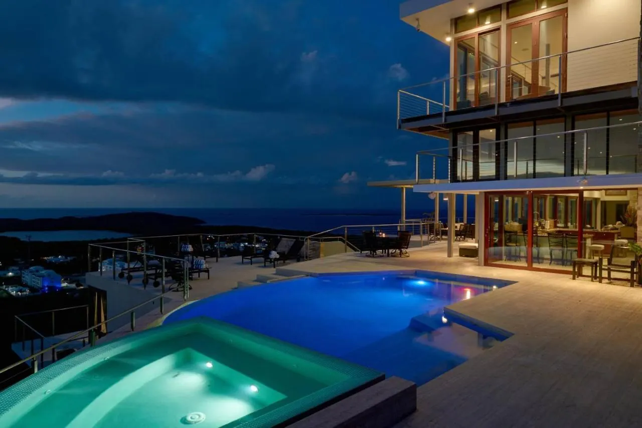 Happy Days Villa A Fajardo
